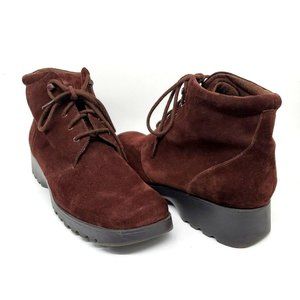 EUC BASS WOMEN'S 11M AUBRY BROWN LACE-UP SQUARE-TOED SUEDE CHUKKA BOOTIES